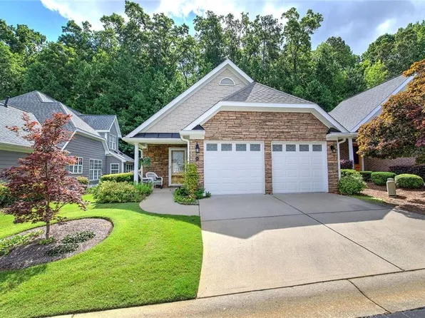 243 Villa Creek Pkwy, Canton, GA 30114