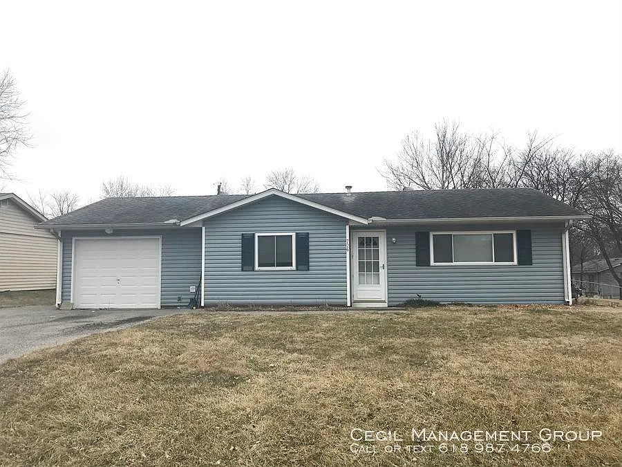 726 Albers Ln photo 1