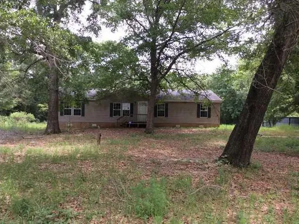 7231 Foxland Dr, Irvington, AL 36544