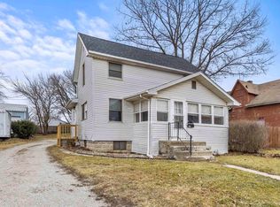 912 Russell Ave, Fort Wayne, IN 46808