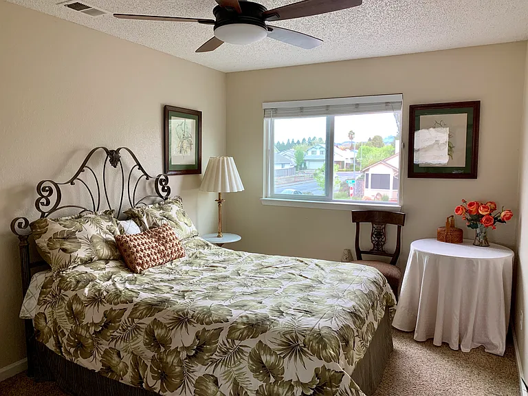 904 Bond Pl #1 — Photo 8