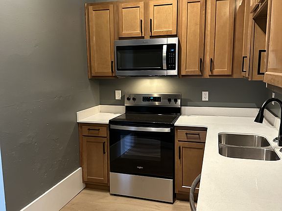 3rd image of 317 S Anderson St #4