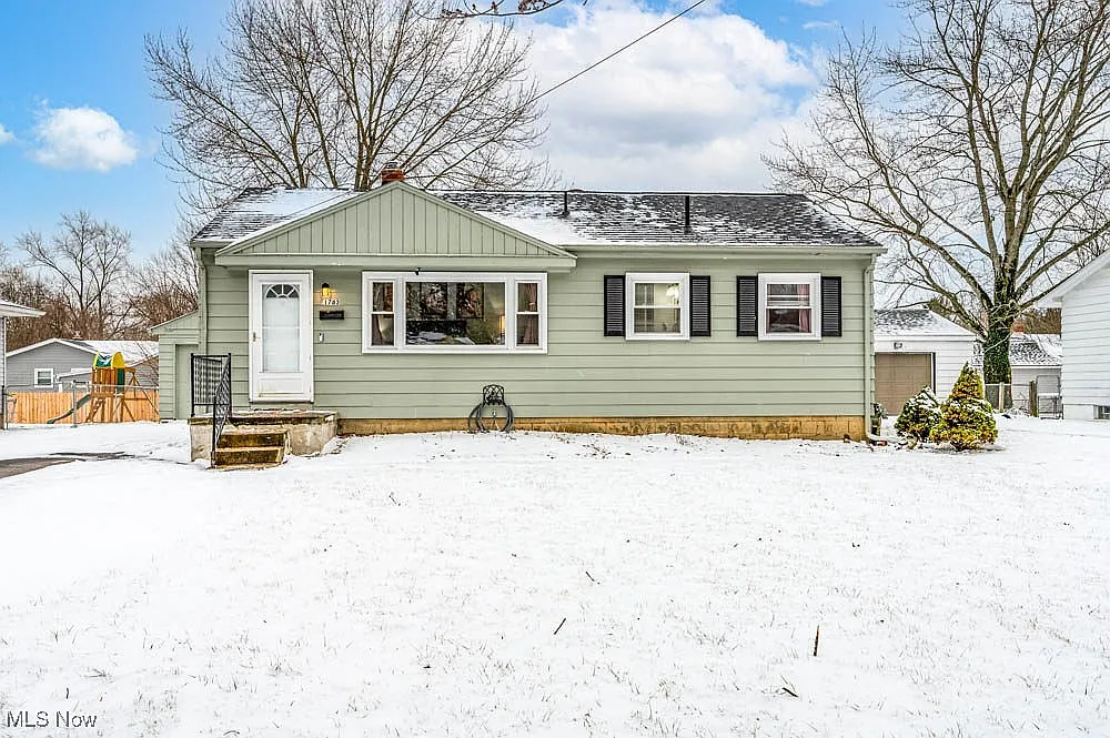 1783 Lynn Mar Ave photo 1