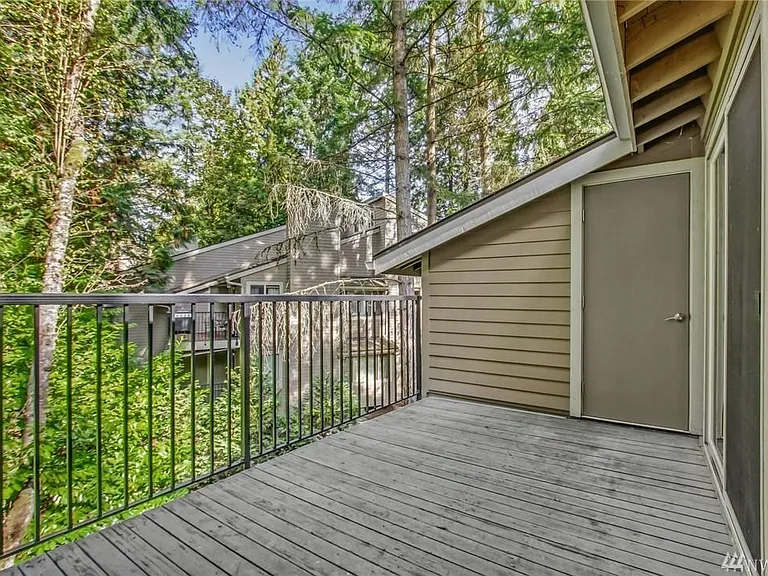 8007 145th Ave NE — Photo 3