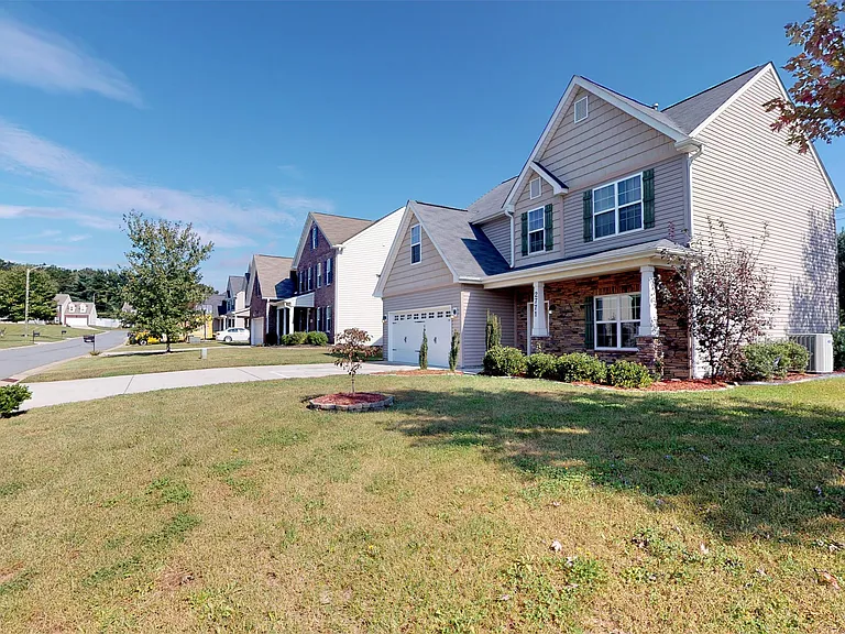2771 Timber Cove Ln — Photo 1