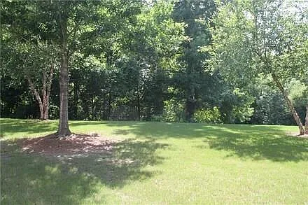 3082 Brockenhurst Dr — Photo 23