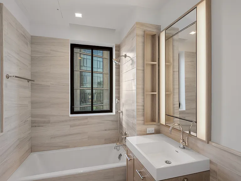 25 Park Row #34B — Photo 22