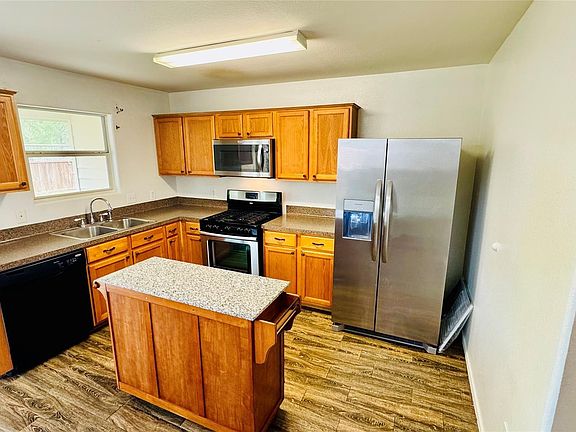 5th image of 4007 Hunters Ridge Dr
