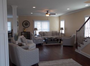 235 35th St S, Brigantine, NJ 08203