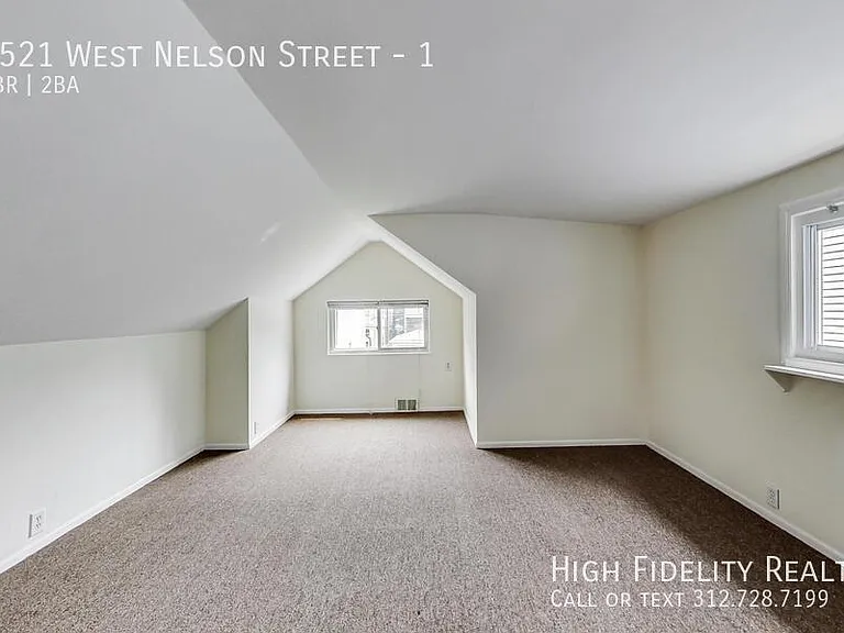 1521 W Nelson St #1 — Photo 17