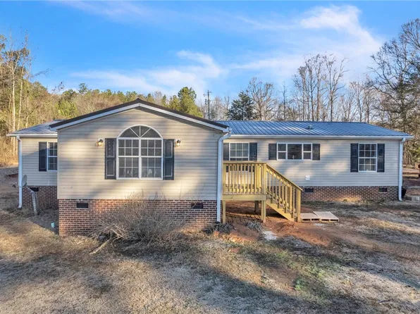 113 Turtle Creek Rd, Pickens, SC 29671