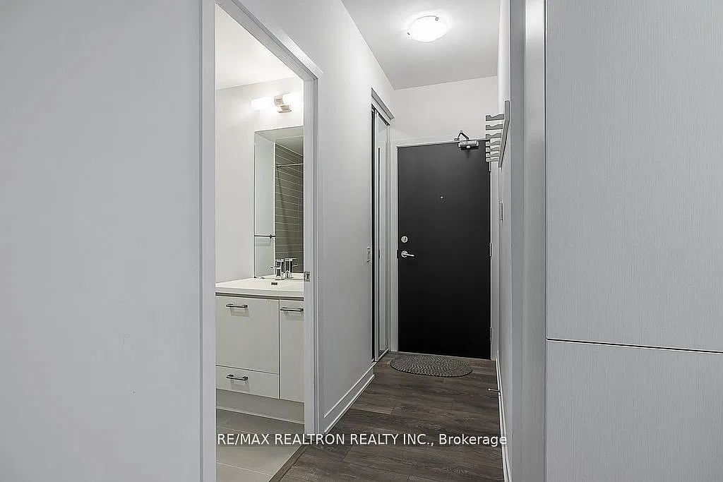 2 bed, $2,650 — Photo 4