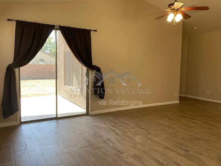 4445 E Amarillo Dr — Photo 31