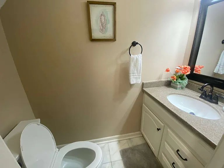4235 S Germantown Rd — Photo 33