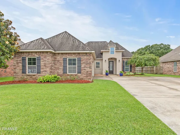 347 Victoria Lights Ln, Broussard, LA 70518