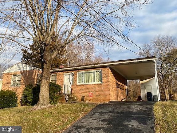 2nd image of 4804 Brandon Ln