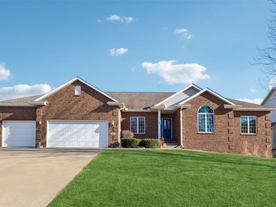 2911 160th St, Urbandale, IA, 50323