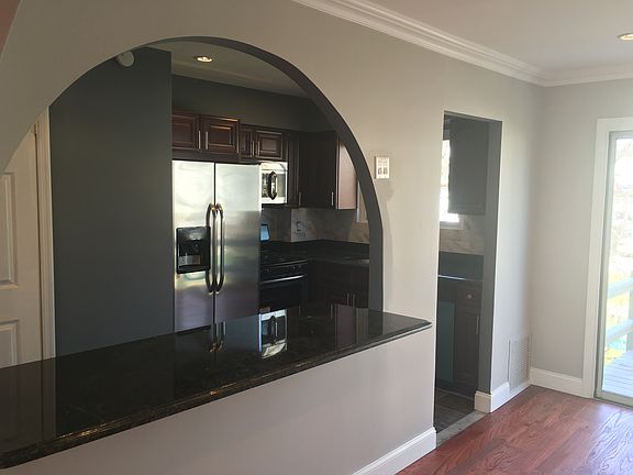 5th image of 15539 Foch Blvd