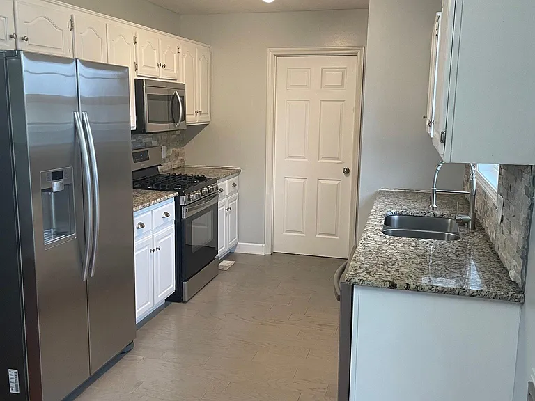 113 Kala Cir — Photo 11