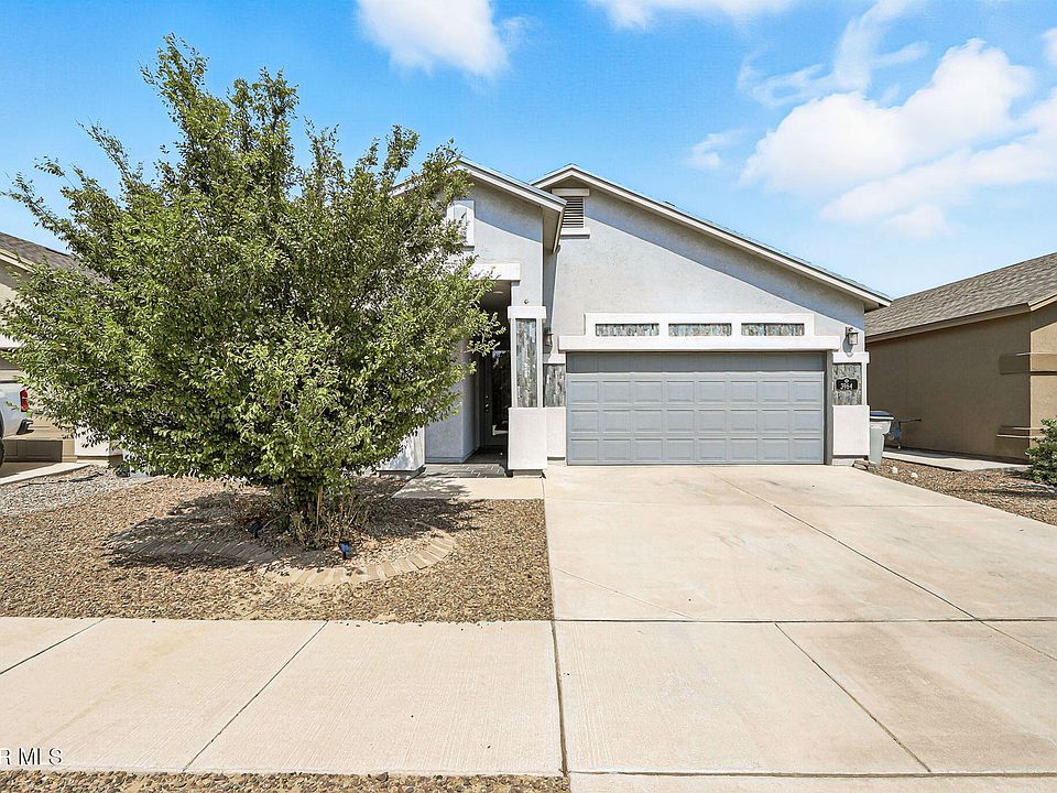 1st image of 3964 Desert Nomad Dr