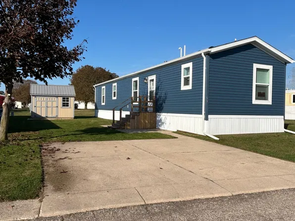 8836 Stevensville Baroda Rd #69, Baroda, MI 49101
