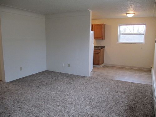 3rd image of 7878 Sequoia Ct APT 9