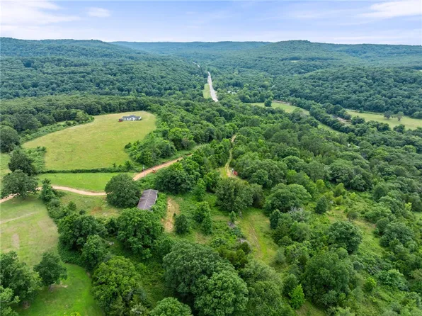 17072 S Highway 71, Winslow, AR 72959