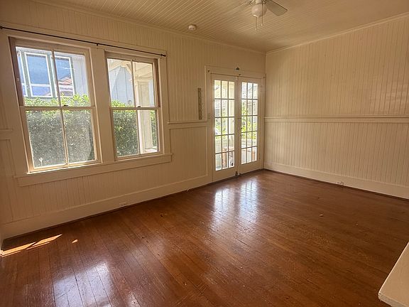 3rd image of 1115A 2nd Ave