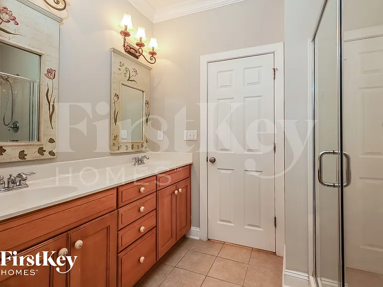 1081 Moss Grove Dr — Photo 14