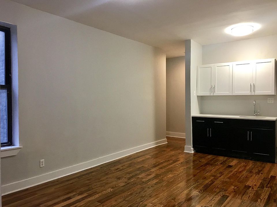 1st image of 332 E 22nd St