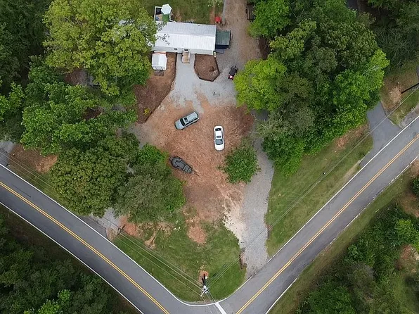 245 Bluegill Rd, Eatonton, GA 31024