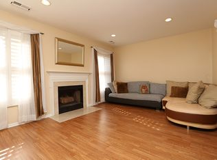 26 Walton Ct, Newtown, PA 18940
