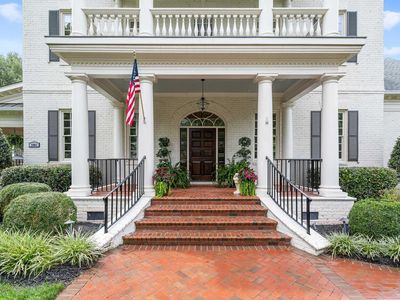 1001 Green Oaks Pkwy, Holly Springs, NC, 27540