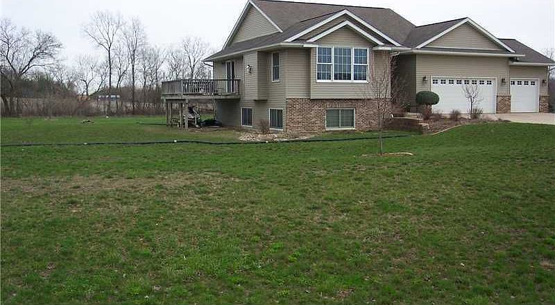 2nd image of 9598 Darrell Dr