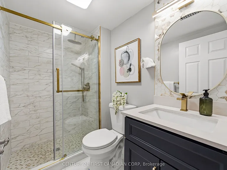 54 Manitoulin Dr — Photo 19