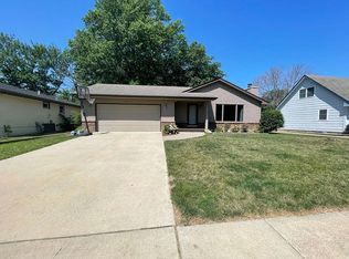 905 S Buxton St, Indianola, IA 50125