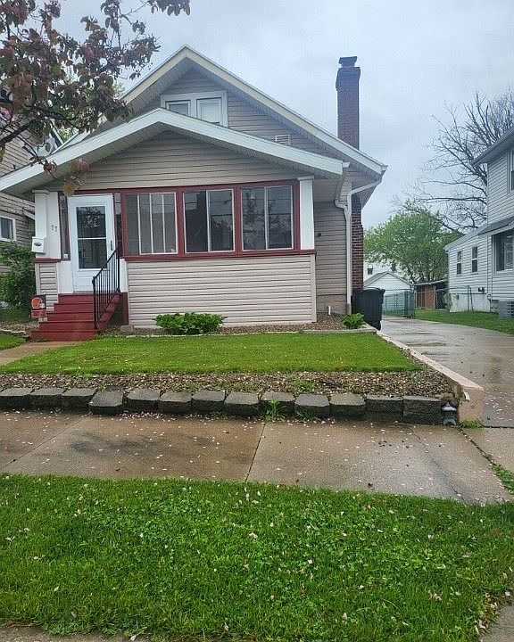 1st image of 77 E Youtz Ave