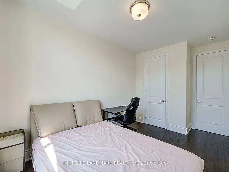 35 Red Giant St #MAIN 2ND FLOOR — Photo 38