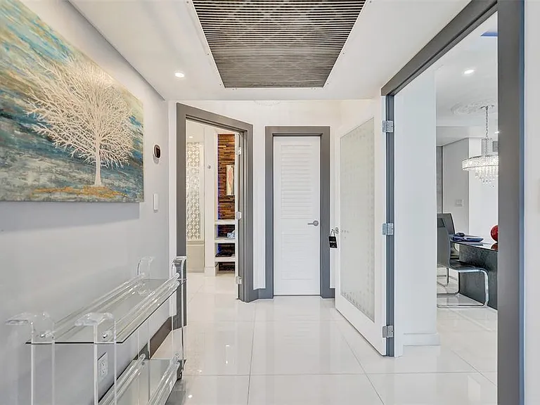 2030 S Ocean Dr #510 — Photo 22