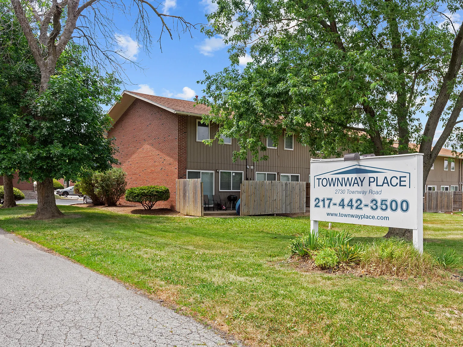 Townway Place Apartments — Photo 3