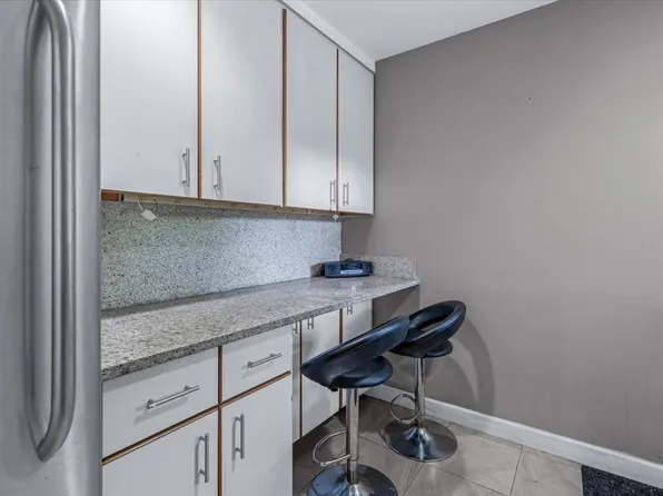 42-30 Douglaston Parkway image 9 of 27