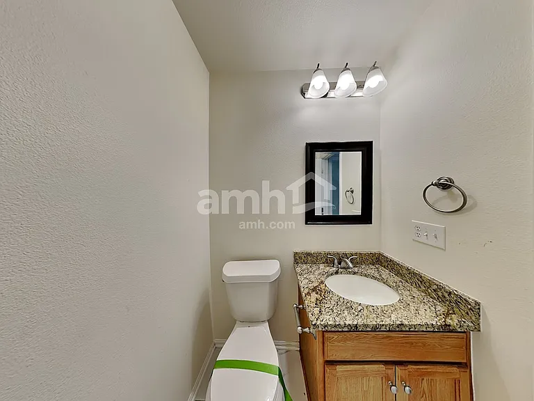 11852 Altura St — Photo 8