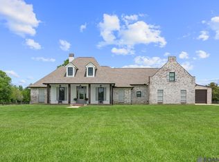 16027 Greenwell Springs Port Hudson Rd, Pride, LA 70770