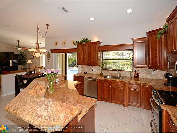 4th image of 8892 NW 56th St