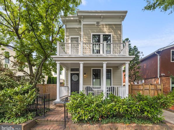 5212 Macarthur Blvd NW, Washington, DC 20016