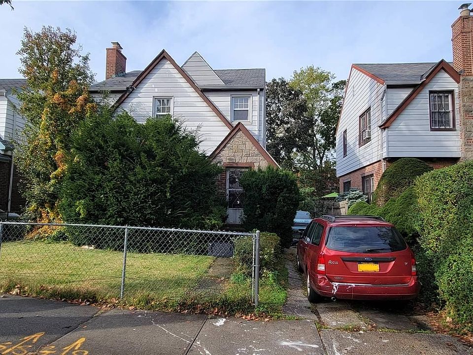 1st image of 25-46 84th St