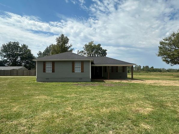 150 Cypress Lake Ln