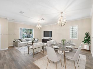 3247 NW 102nd Ter, Sunrise, FL 33351