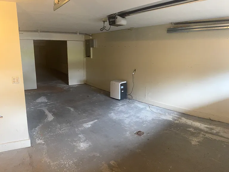 473 Spring Grove Rd — Photo 20