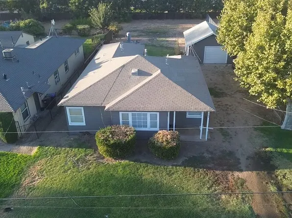 102 E Willamette Ave, Fresno, CA 93706